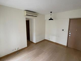 Sai Ying Pun - Island Crest 25