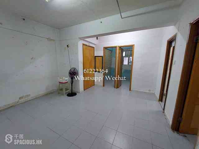 Sheung Wan - 14, Hillier Street 01