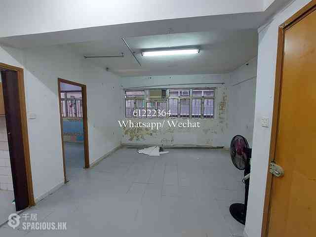 Sheung Wan - 14, Hillier Street 02