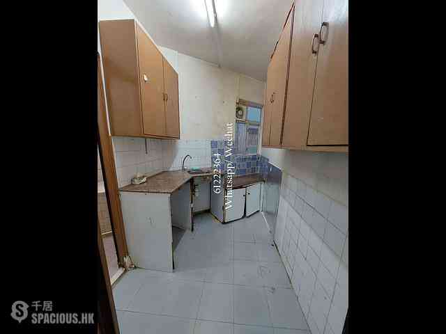 Sheung Wan - 14, Hillier Street 15