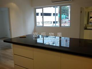 Soho - Caravan Court 06