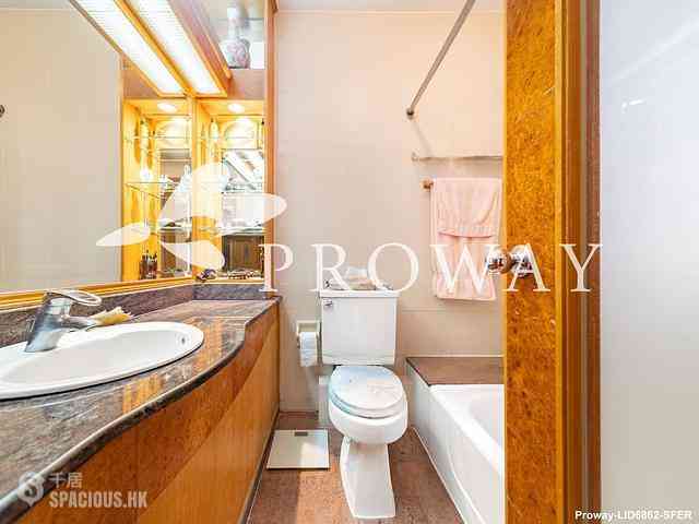 Mid Levels West - Realty Gardens Rome Court (Block 4) Rome Court 08