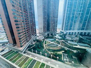 West Kowloon - The Waterfront 07