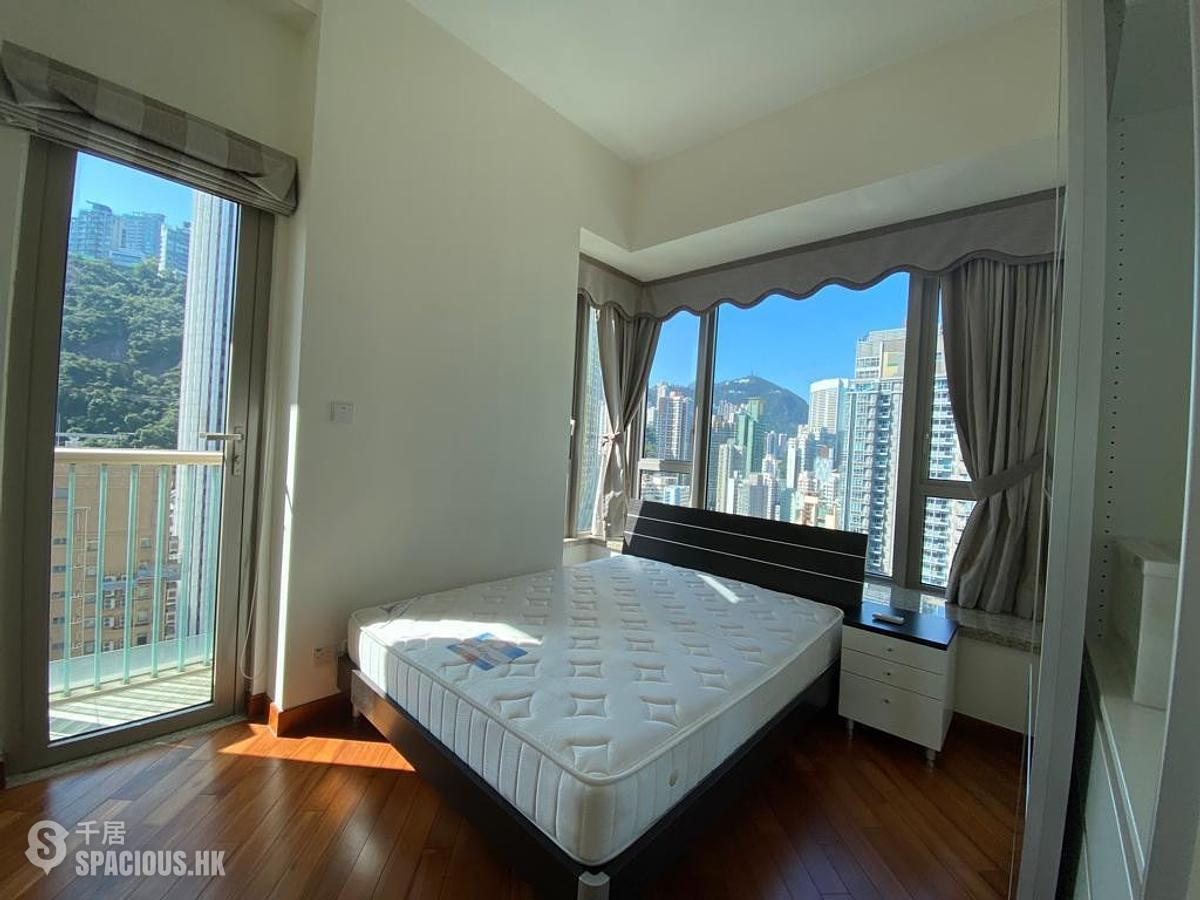 Wan Chai - The Avenue Phase 2 Block 3 01