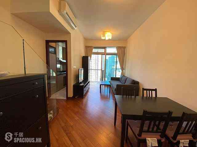 Wan Chai - The Avenue Phase 2 Block 3 06