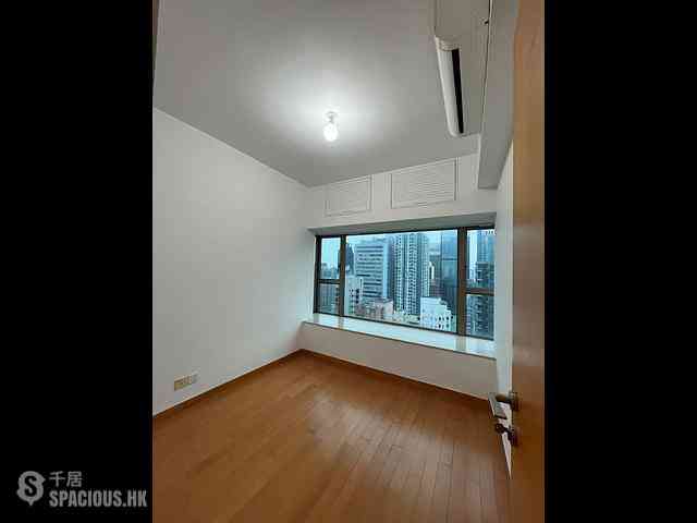 Wan Chai - The Zenith Phase 1 Block 3 05