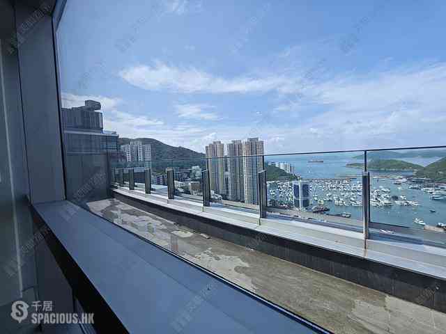 Wong Chuk Hang - Marinella 01