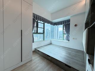 Wan Chai - Royal Court 07