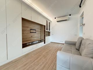 Wan Chai - Royal Court 03
