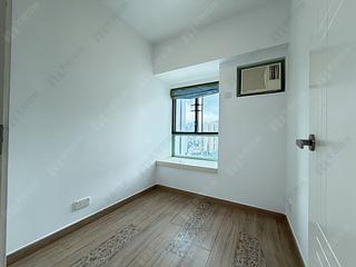 Wan Chai - Royal Court 05