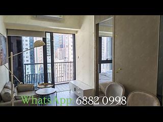 Sai Ying Pun - The Queens 02