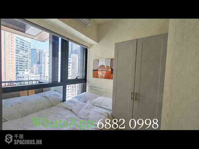 Sai Ying Pun - The Queens 05