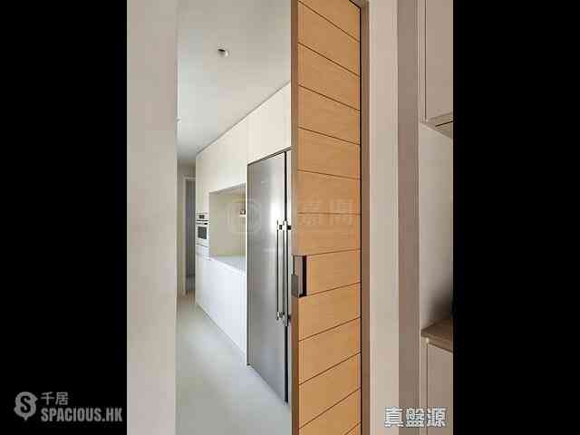 Repulse Bay - Pine Crest 06