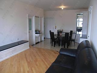Mid Levels West - Parkway Court 02