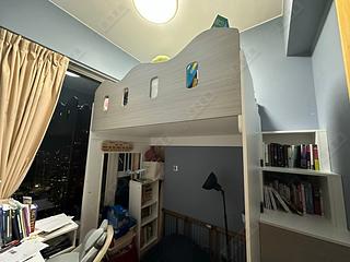 Tai Kok Tsui - Harbour Green Tower 1 03