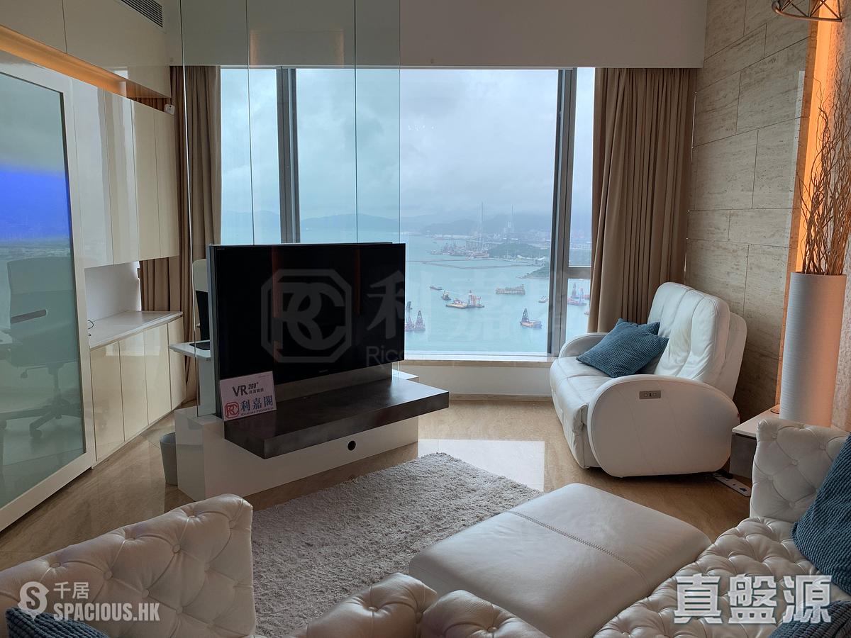 West Kowloon - The Cullinan 01