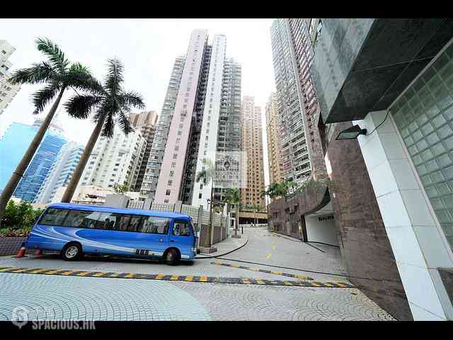 Mid Levels Central - The Grand Panorama 01