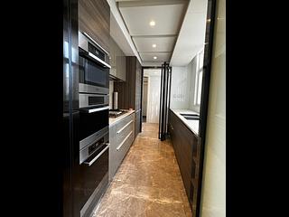 Stanley - Redhill Peninsula Site A (Phase 4) 04