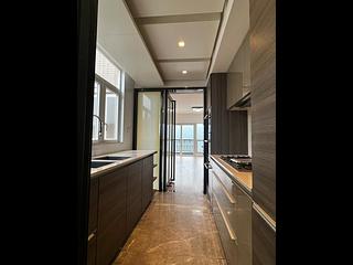 Stanley - Redhill Peninsula Site A (Phase 4) 05