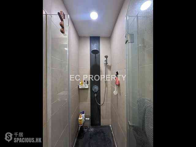 Wan Chai - J Residence 06