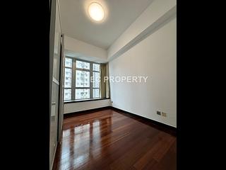 Wan Chai - J Residence 08