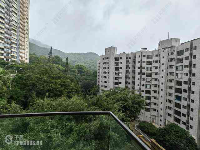 Mid Levels West - 1, Po Shan Road 01