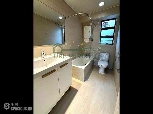Mid Levels West - Dragonview Court 07