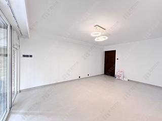 Wan Chai - Phoenix Court Block 1 05