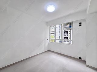 Wan Chai - Phoenix Court Block 1 16