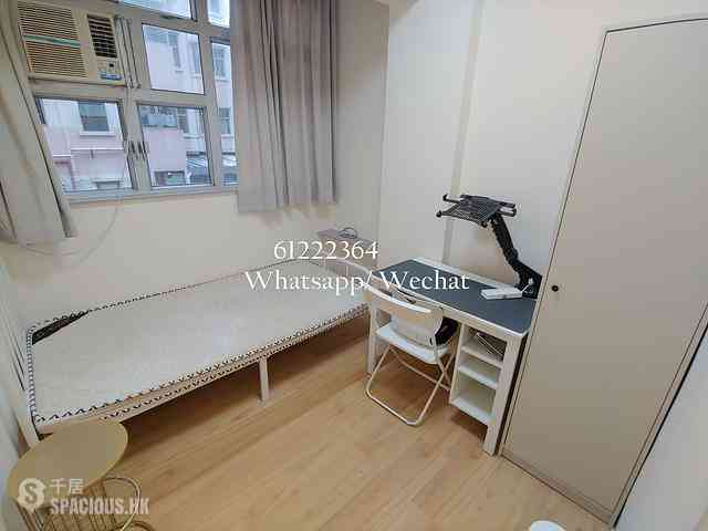 Shek Tong Tsui - 21-27, Po Tuck Street 01