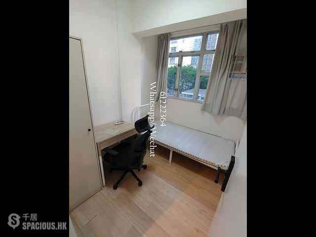 Shek Tong Tsui - 21-27, Po Tuck Street 13