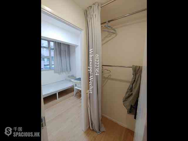 Shek Tong Tsui - 21-27, Po Tuck Street 14