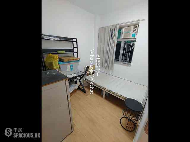 Shek Tong Tsui - 21-27, Po Tuck Street 16