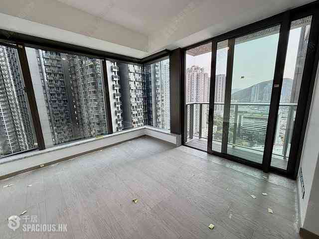 Wong Chuk Hang - The Southside Phase 3B Blue Coast Tower 1A 01