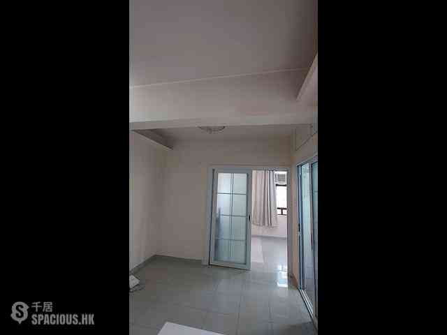 Sheung Wan - Kam Ho Mansion 05