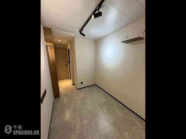 Cheung Sha Wan - Wing Ning Building 05