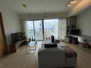 Sai Ying Pun - The Summa Block 2 04