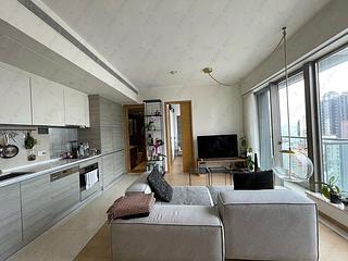 Sai Ying Pun - The Summa Block 2 07