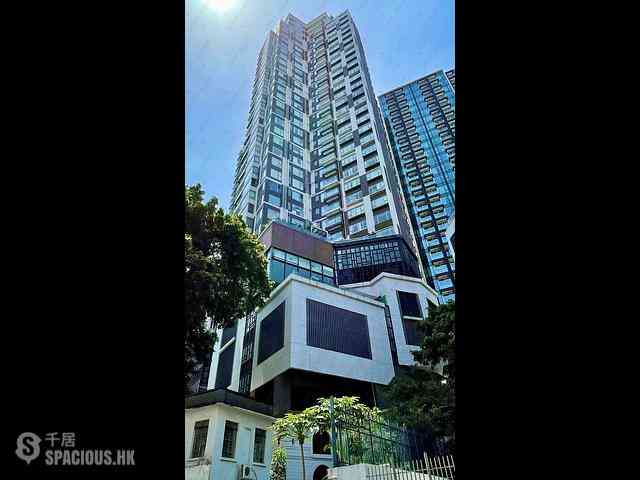 Sai Ying Pun - The Summa Block 2 13