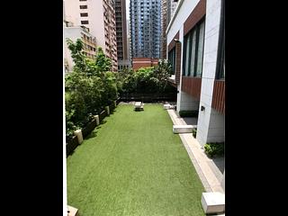 Sai Ying Pun - The Summa Block 2 19