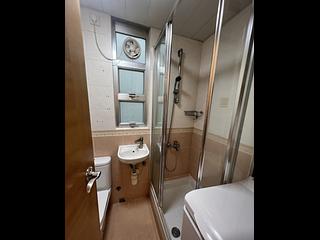 Wan Chai - Luen Fat Mansion 02