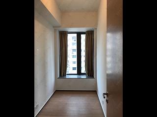 Mid Levels Central - Arezzo 40