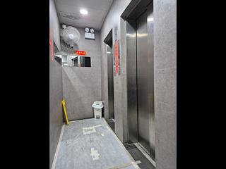 Wan Chai - Luen Fat Mansion 05