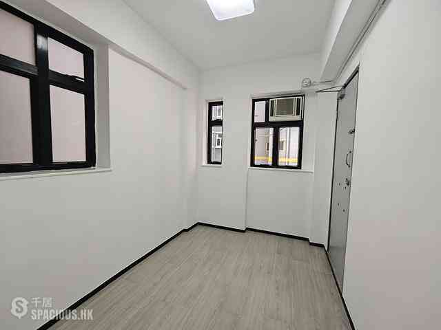 Causeway Bay - Hing Yue Mansion 06