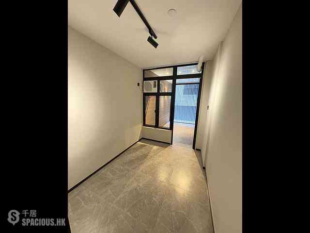 Cheung Sha Wan - Wing Ning Building Block A 02