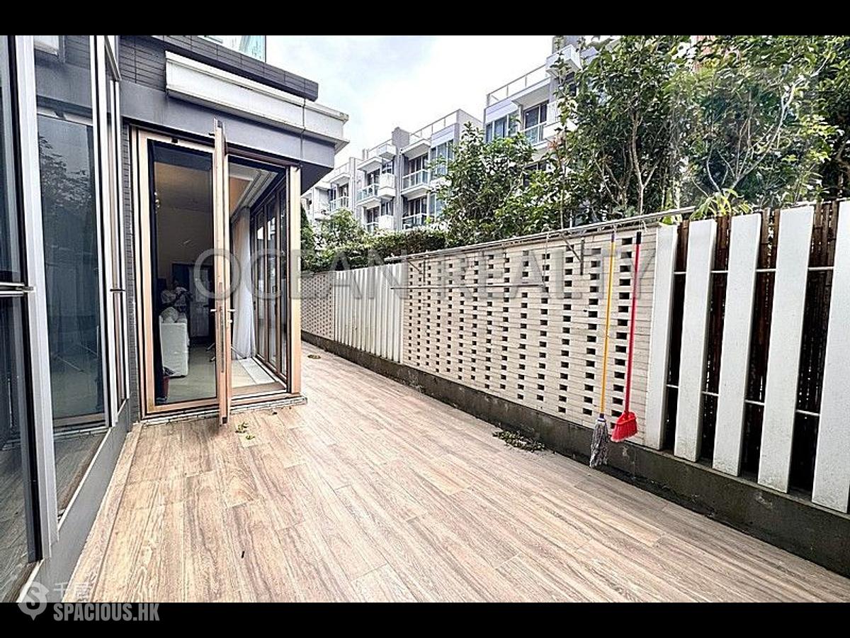 Clear Water Bay - Mount Pavilia 01