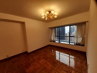 Mid Levels Central - The Grand Panorama Block 2 07