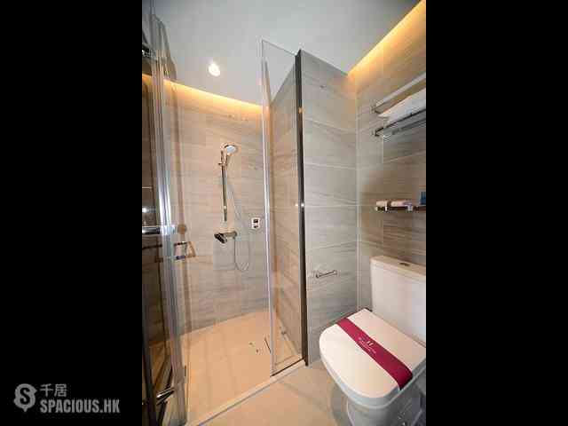 North Point - One Prestige 04