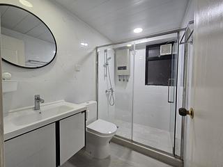 Mid Levels Central - The Grand Panorama 05