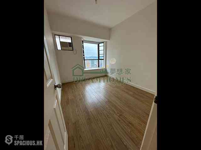 Mid Levels West - Dragonview Court 07